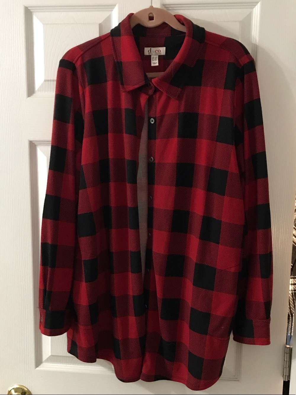 d.c.o Women's Red and Black Buffalo Plaid Button-Down Shirt